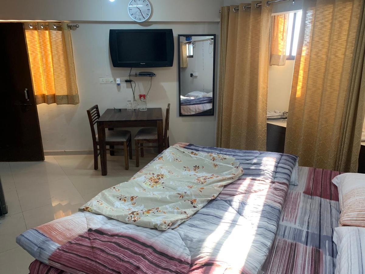 Kamil'S Studio Apartment ลัคเนา ภายนอก รูปภาพ